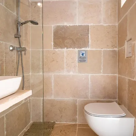 Lamia With Pool Ostuni