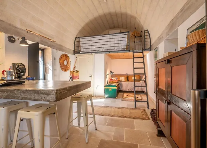 Lamia With Pool Dom wakacyjny