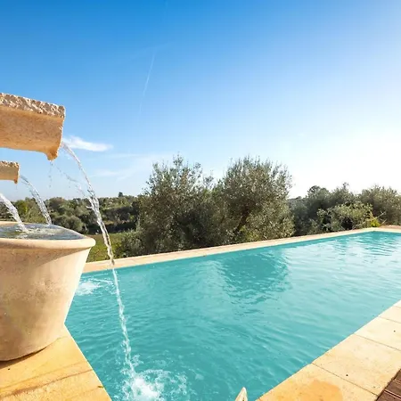 Lamia With Pool Holiday home