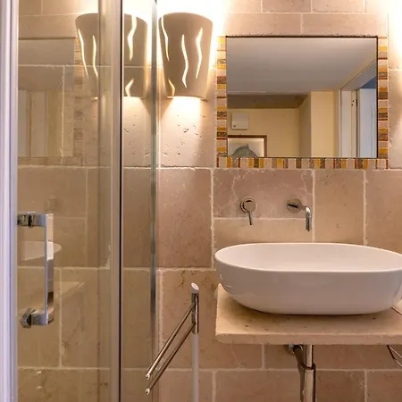 Lamia With Pool Дом отдыха Остуни