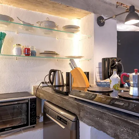 Lamia With Pool Дом отдыха